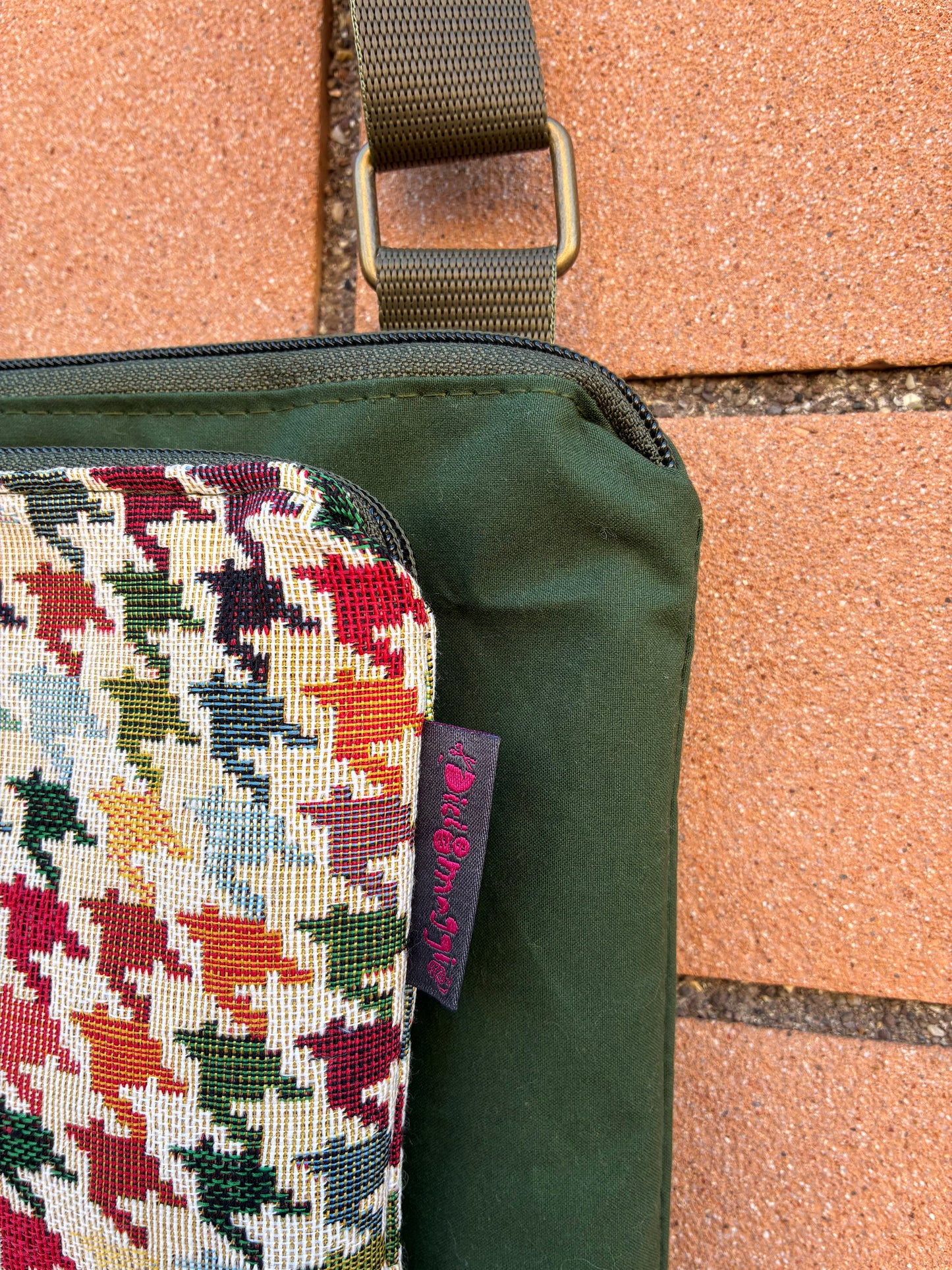 Signorina - Pied Multicolor II