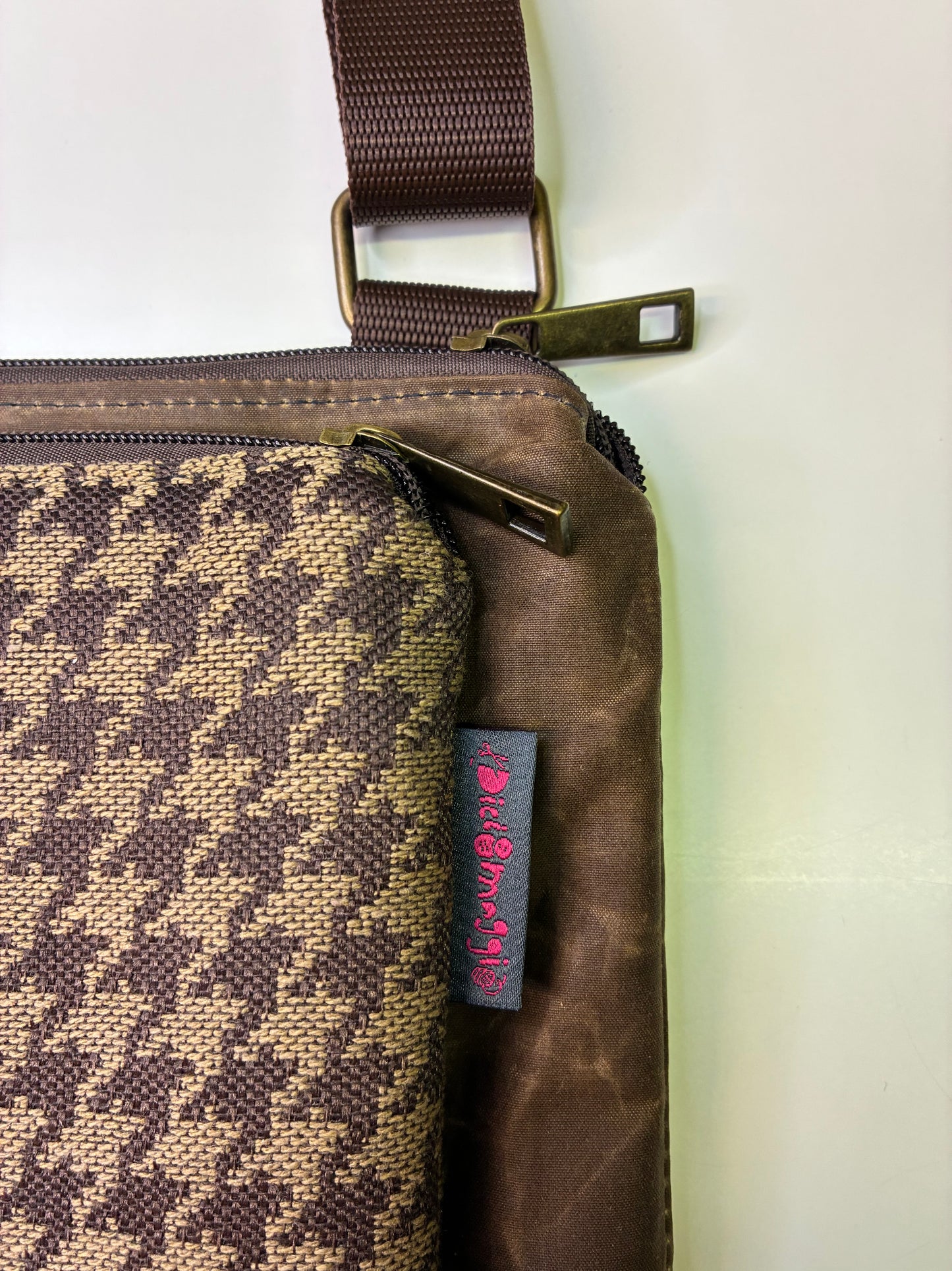 Signorina - Pied marrone